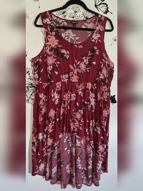 torrid Burgundy Floral Sleeveless Tunic